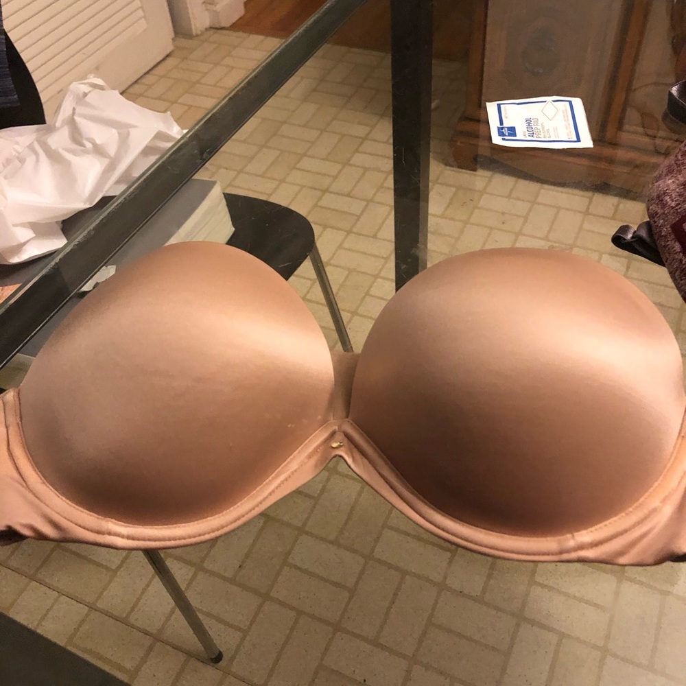 Victoria Secret strapless bra